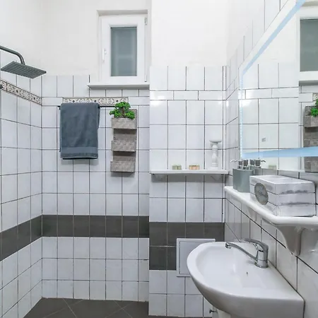 Vintage By Ndk And Vitosha Blvd With Free Secured Parking