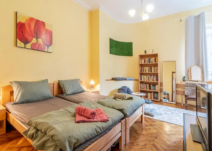 Vintage By Ndk And Vitosha Blvd With Free Secured Parking Appartamento Sofia